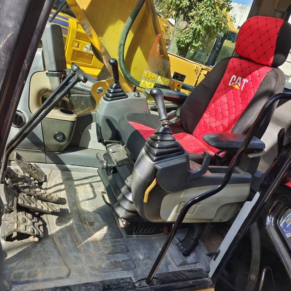 Leasing of  CAT 320 D L CAT 320 D L: picture 8