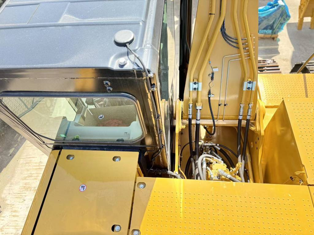 CAT 320GX - Crawler excavator: picture 4 CAT 320GX - Crawler excavator: picture 4