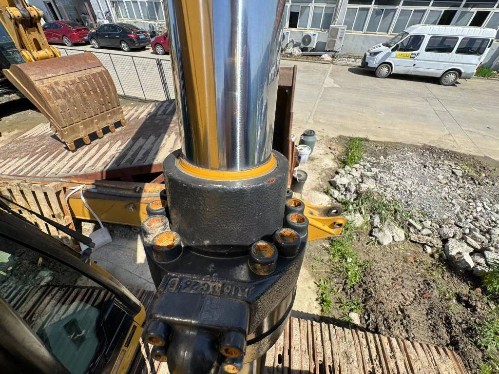 CAT 323GC - Crawler excavator: picture 4 CAT 323GC - Crawler excavator: picture 4