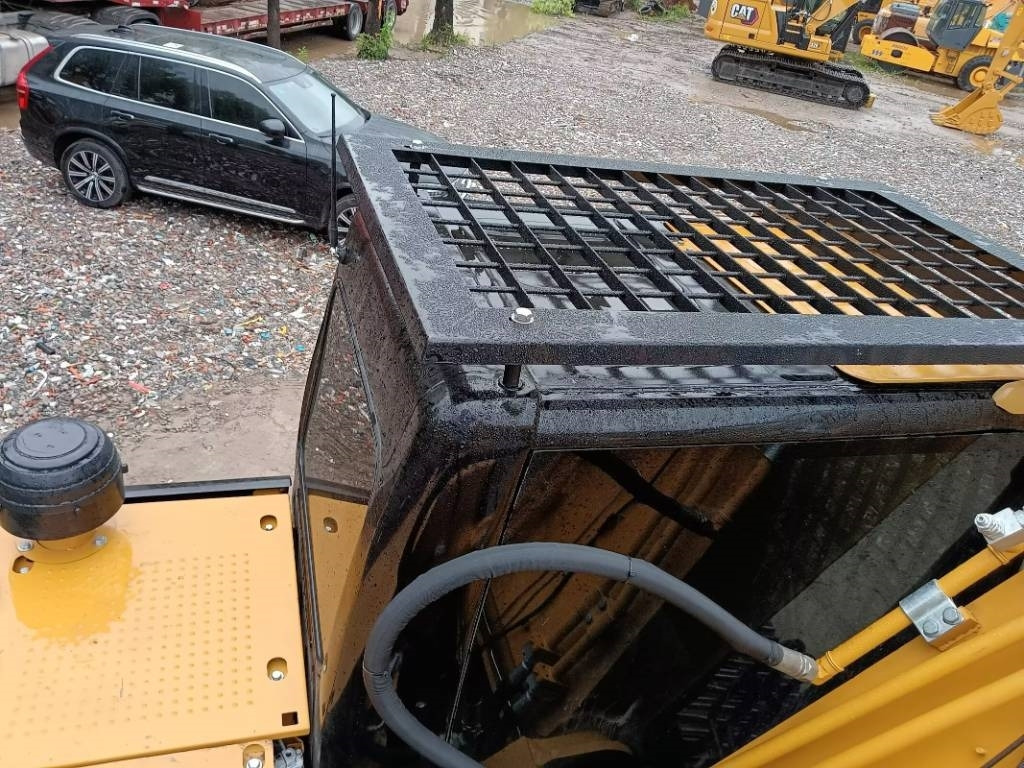CAT 324 D L - Crawler excavator: picture 4 CAT 324 D L - Crawler excavator: picture 4