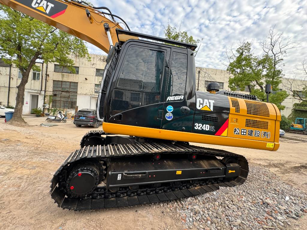 CAT 324 D2 L - Crawler excavator: picture 1 CAT 324 D2 L - Crawler excavator: picture 1