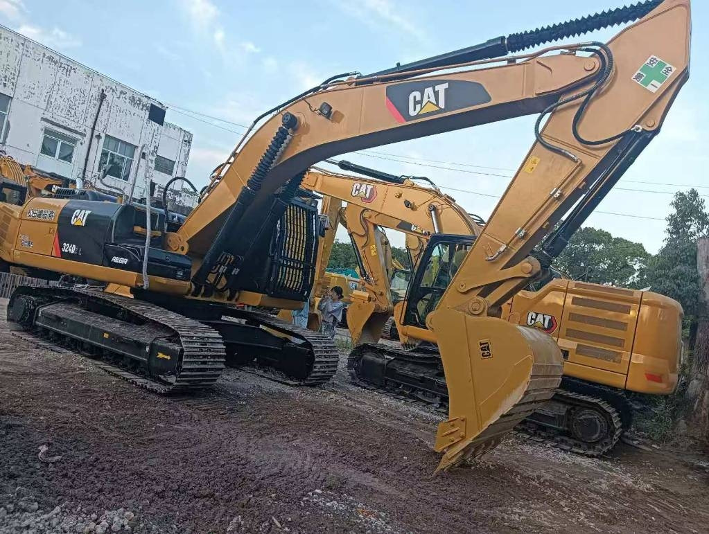 CAT 324 DL - Crawler excavator: picture 1 CAT 324 DL - Crawler excavator: picture 1