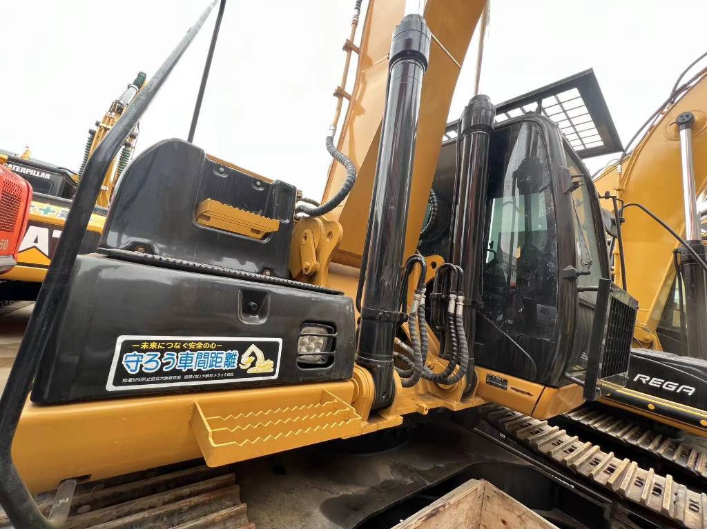 CAT 325 C - Crawler excavator: picture 3 CAT 325 C - Crawler excavator: picture 3