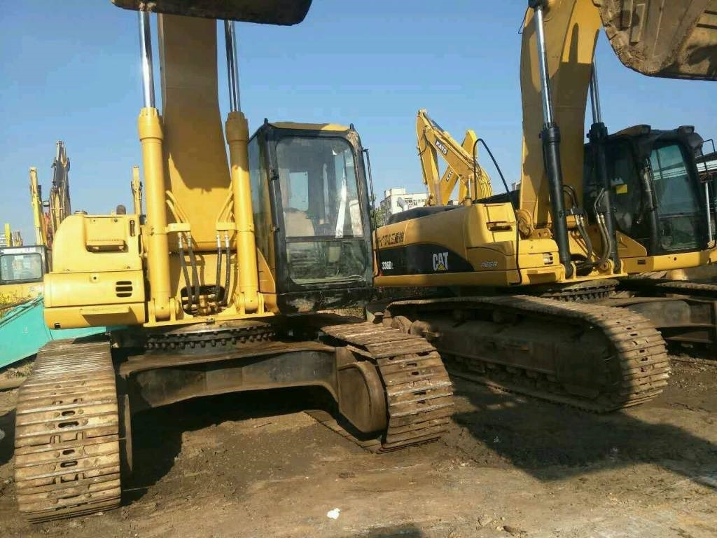 CAT 330 C - Crawler excavator: picture 3 CAT 330 C - Crawler excavator: picture 3