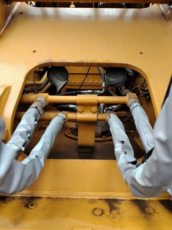 CAT 330GC - Crawler excavator: picture 2 CAT 330GC - Crawler excavator: picture 2