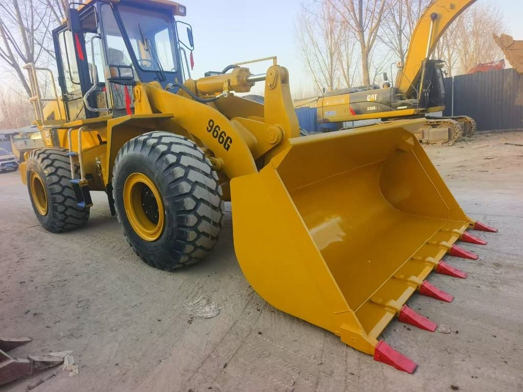 CAT 966 G - Wheel loader: picture 2 CAT 966 G - Wheel loader: picture 2