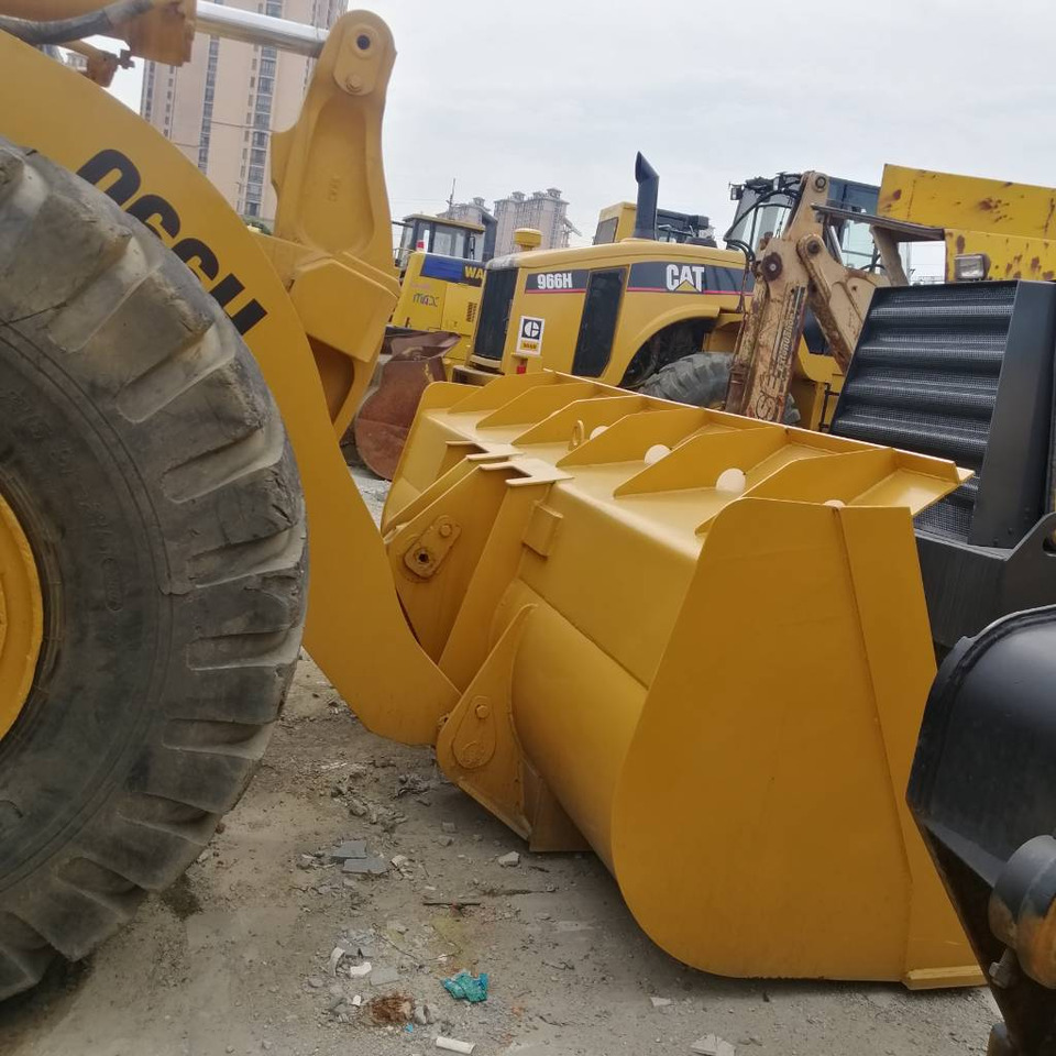 CAT 966 H - Wheel loader: picture 4 CAT 966 H - Wheel loader: picture 4