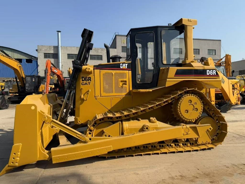 CAT D 6 R - Bulldozer: picture 5 CAT D 6 R - Bulldozer: picture 5