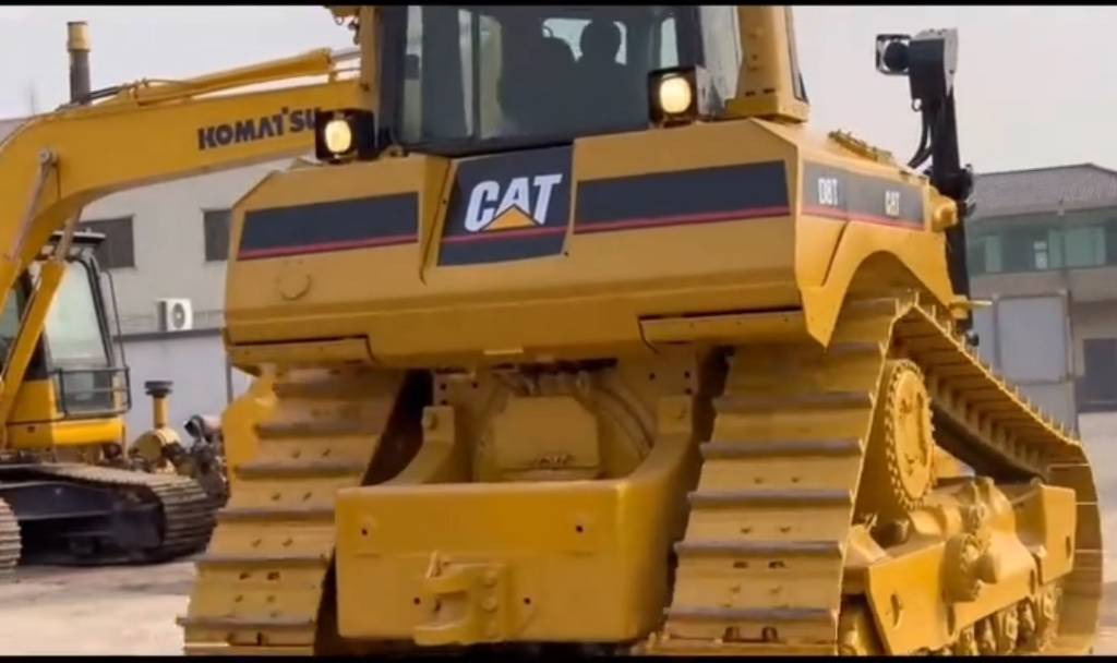 CAT D 8 T - Bulldozer: picture 3 CAT D 8 T - Bulldozer: picture 3