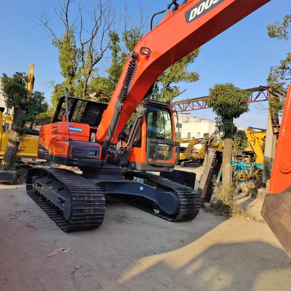 Doosan DX 225 LC - Crawler excavator: picture 4 Doosan DX 225 LC - Crawler excavator: picture 4