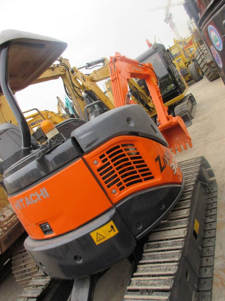 Hitachi ZX 30 U - Mini excavator: picture 2 Hitachi ZX 30 U - Mini excavator: picture 2