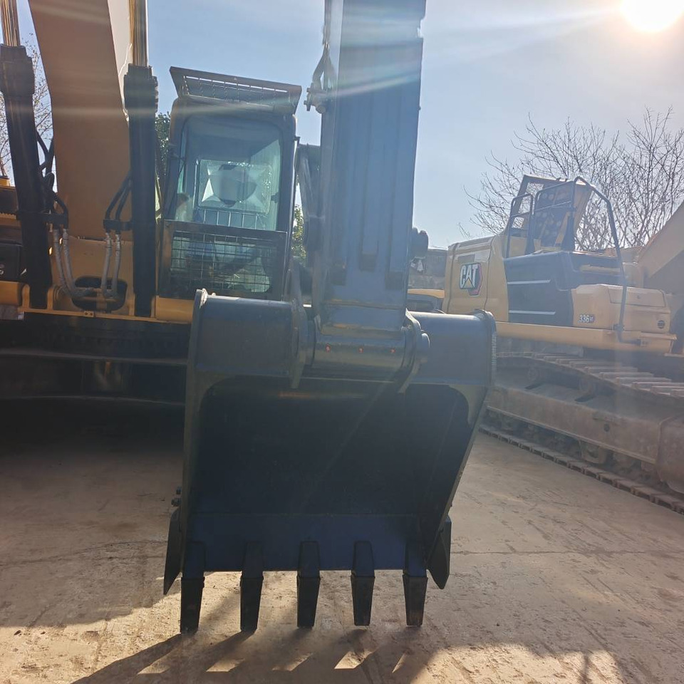 Hyundai 220LC -9S - Crawler excavator: picture 4 Hyundai 220LC -9S - Crawler excavator: picture 4