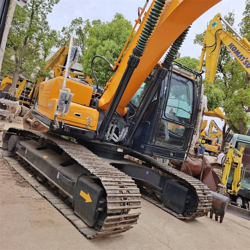 Hyundai 220LC -9S - Crawler excavator: picture 3 Hyundai 220LC -9S - Crawler excavator: picture 3