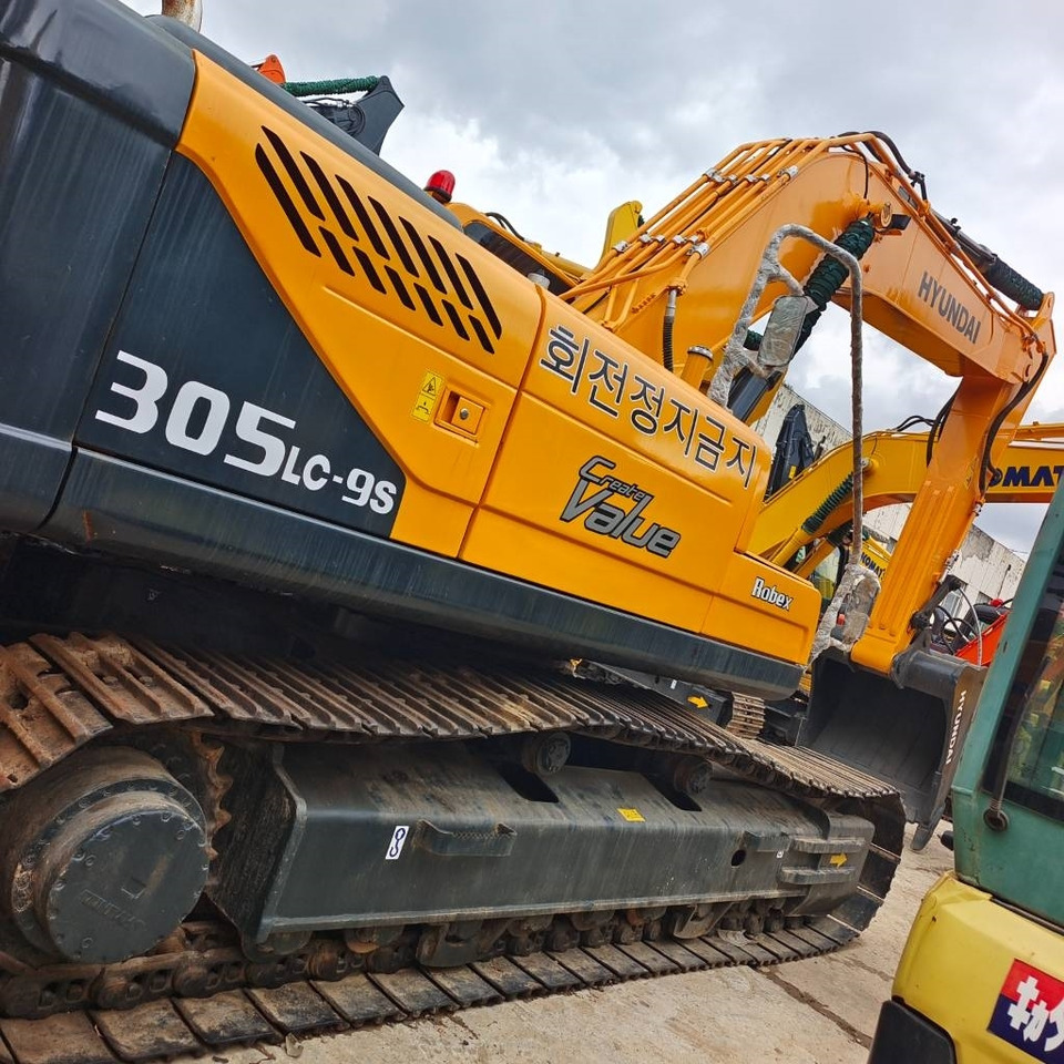 Hyundai 305LC - Crawler excavator: picture 2 Hyundai 305LC - Crawler excavator: picture 2