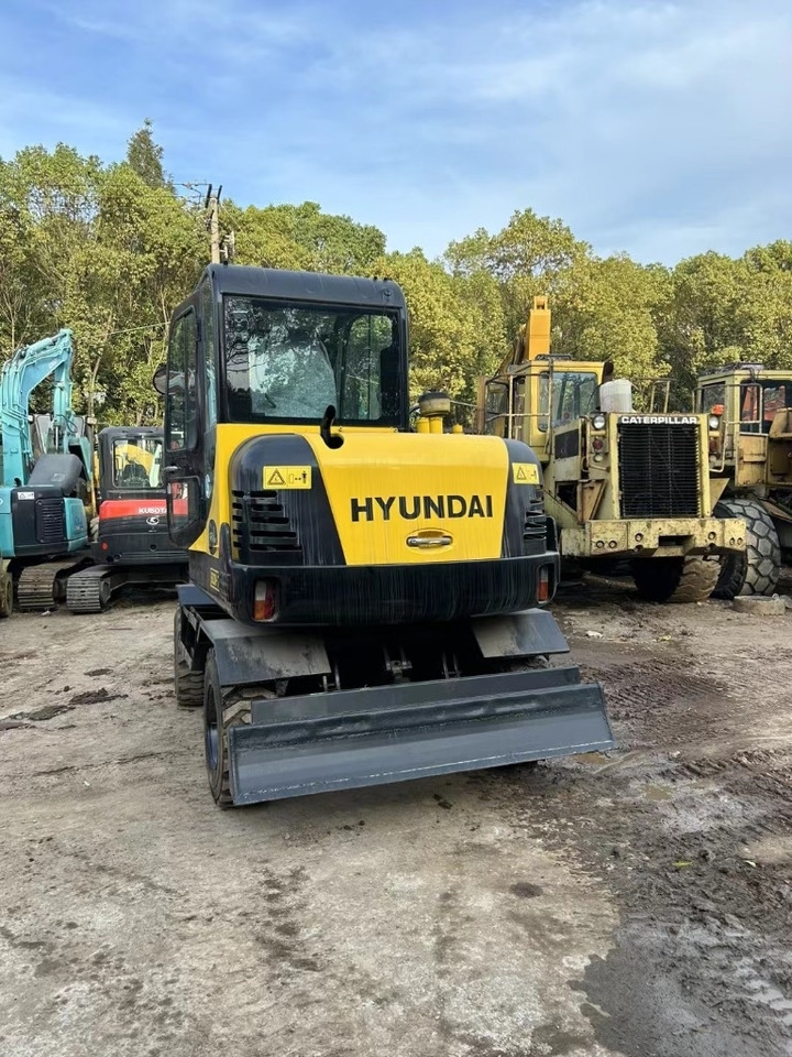 Hyundai 60 W-7 - Wheel excavator: picture 2 Hyundai 60 W-7 - Wheel excavator: picture 2