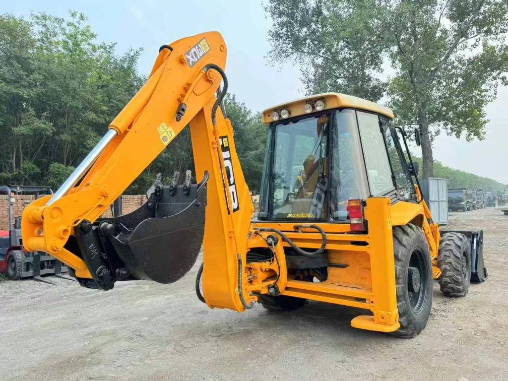 JCB 3 CX - Backhoe loader: picture 5 JCB 3 CX - Backhoe loader: picture 5