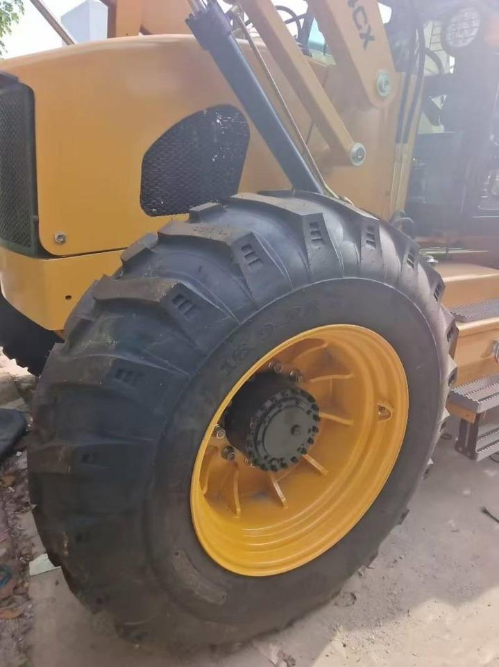 JCB 4 CX - Backhoe loader: picture 5 JCB 4 CX - Backhoe loader: picture 5