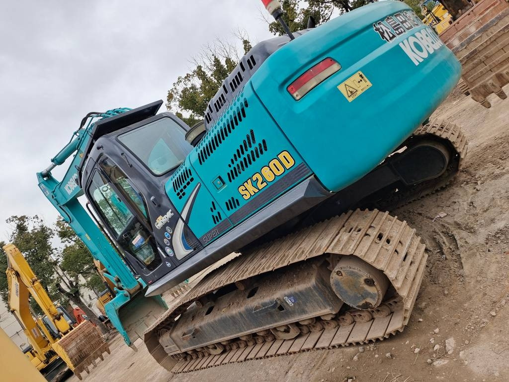 Kobelco SK 200 - Crawler excavator: picture 1 Kobelco SK 200 - Crawler excavator: picture 1