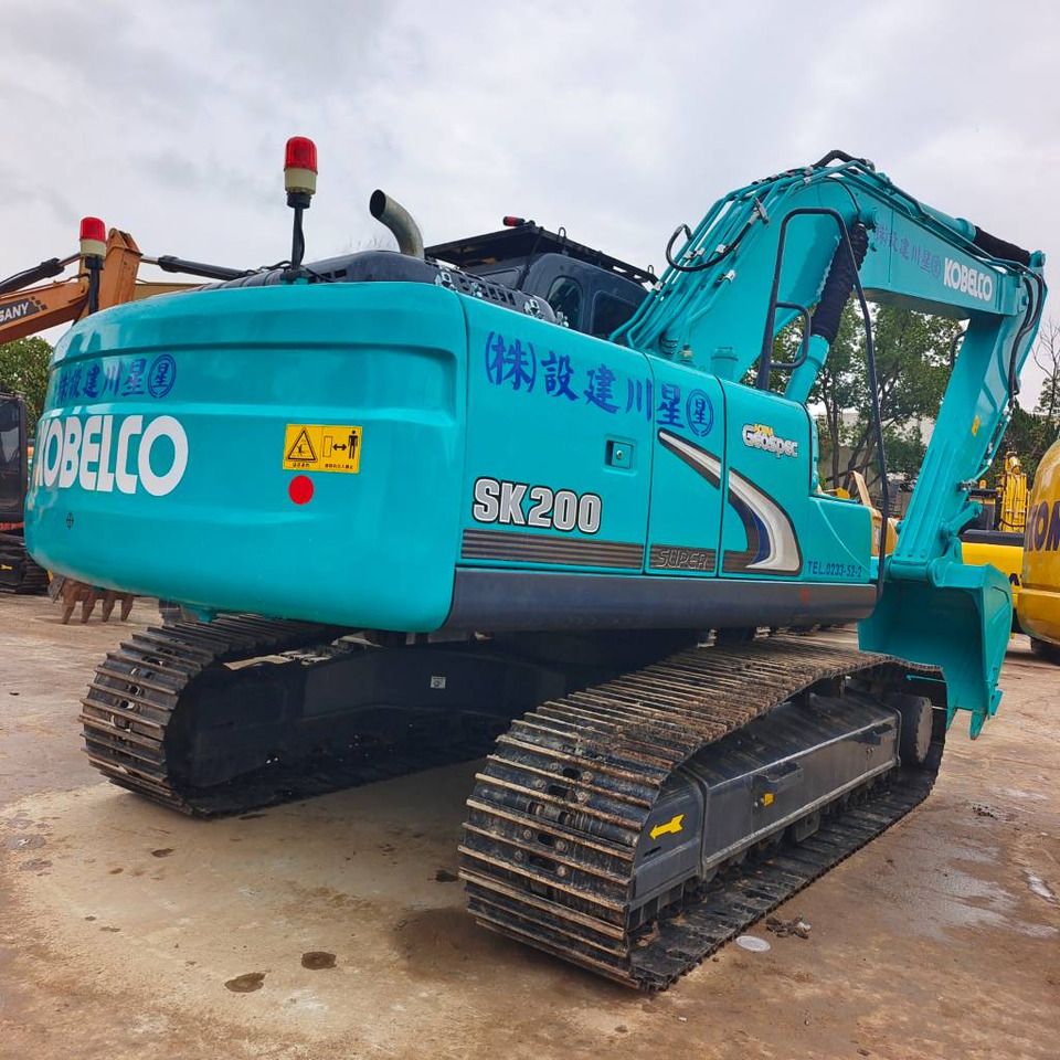 Kobelco SK 200 - Crawler excavator: picture 1 Kobelco SK 200 - Crawler excavator: picture 1