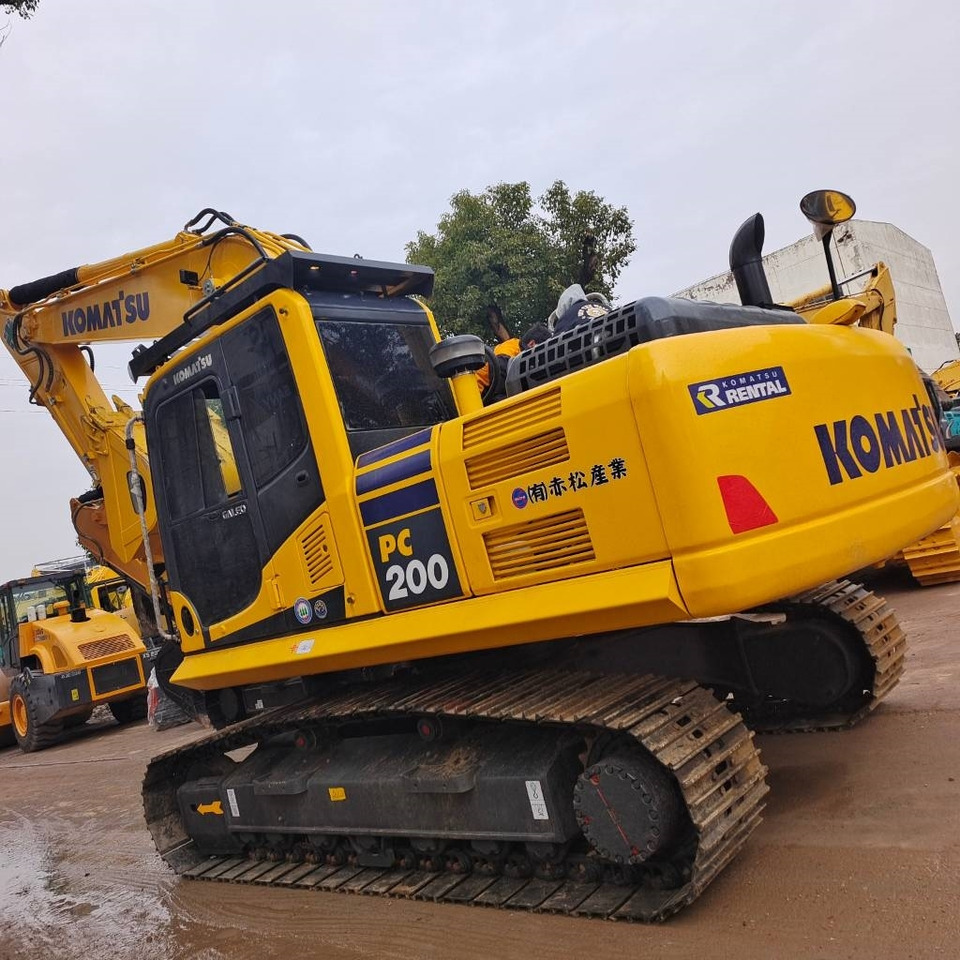 Komatsu PC 200 8N - Crawler excavator: picture 4 Komatsu PC 200 8N - Crawler excavator: picture 4