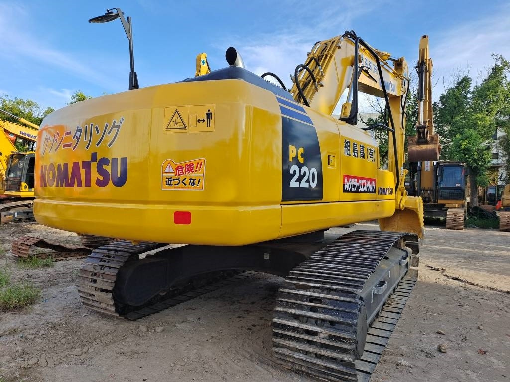 Komatsu PC 200 LC - Crawler excavator: picture 2 Komatsu PC 200 LC - Crawler excavator: picture 2