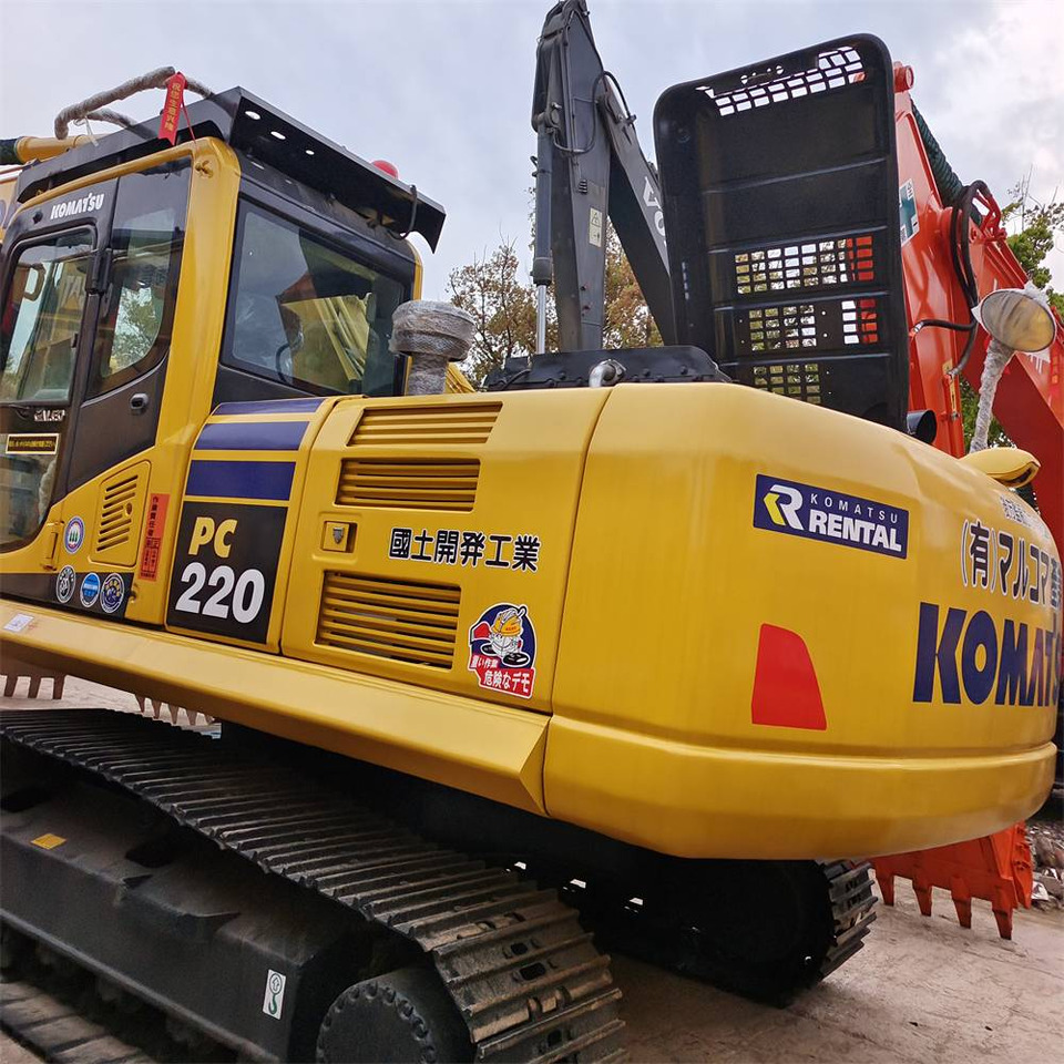 Komatsu PC 220-8 - Crawler excavator: picture 1 Komatsu PC 220-8 - Crawler excavator: picture 1