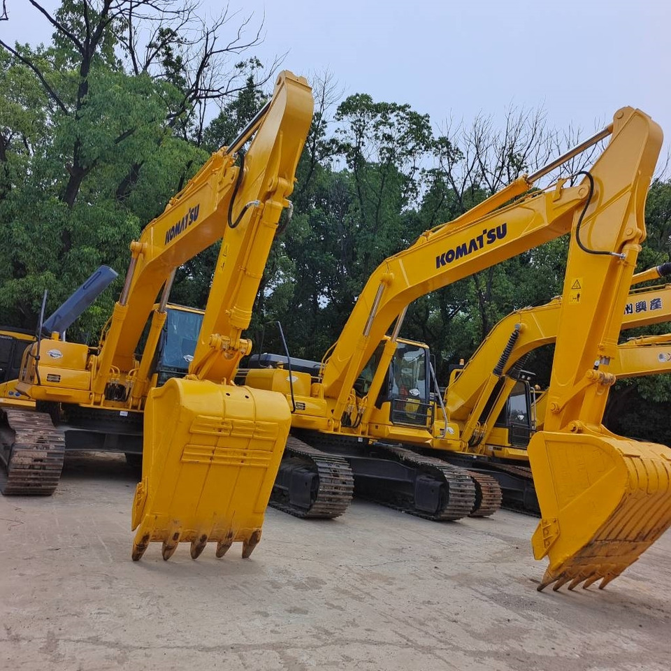Komatsu PC 300 - Crawler excavator: picture 2 Komatsu PC 300 - Crawler excavator: picture 2