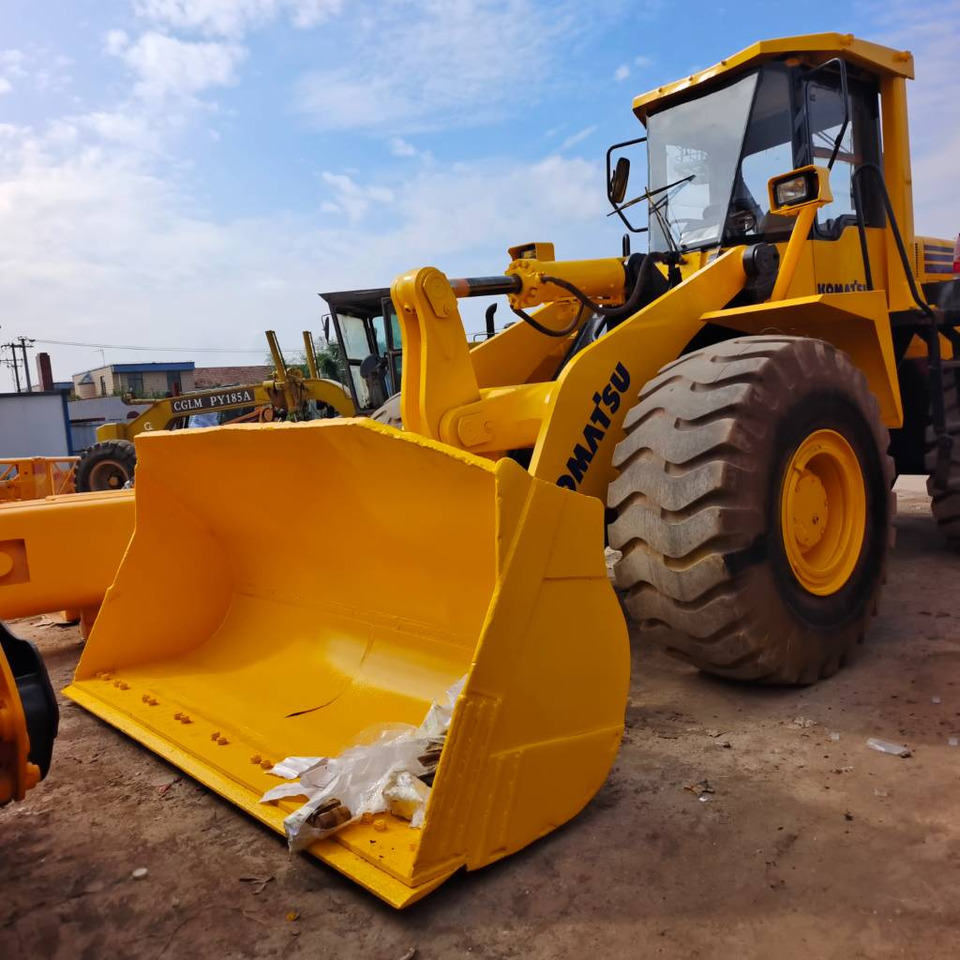 Komatsu WA 470-3 - Wheel loader: picture 4 Komatsu WA 470-3 - Wheel loader: picture 4