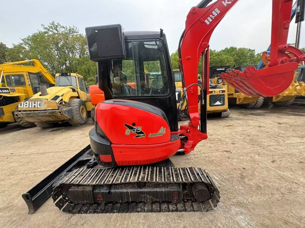 Kubota U 35-3 - Mini excavator: picture 1 Kubota U 35-3 - Mini excavator: picture 1