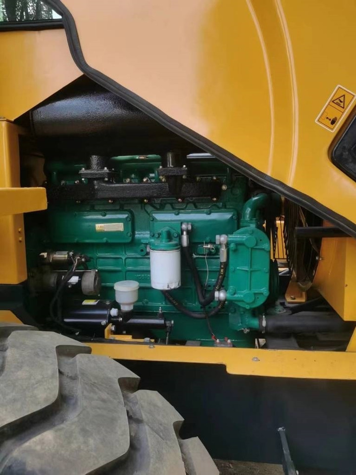 LiuGong 835 H - Wheel loader: picture 5 LiuGong 835 H - Wheel loader: picture 5