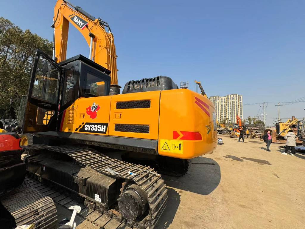 Sany 335H - Crawler excavator: picture 1 Sany 335H - Crawler excavator: picture 1