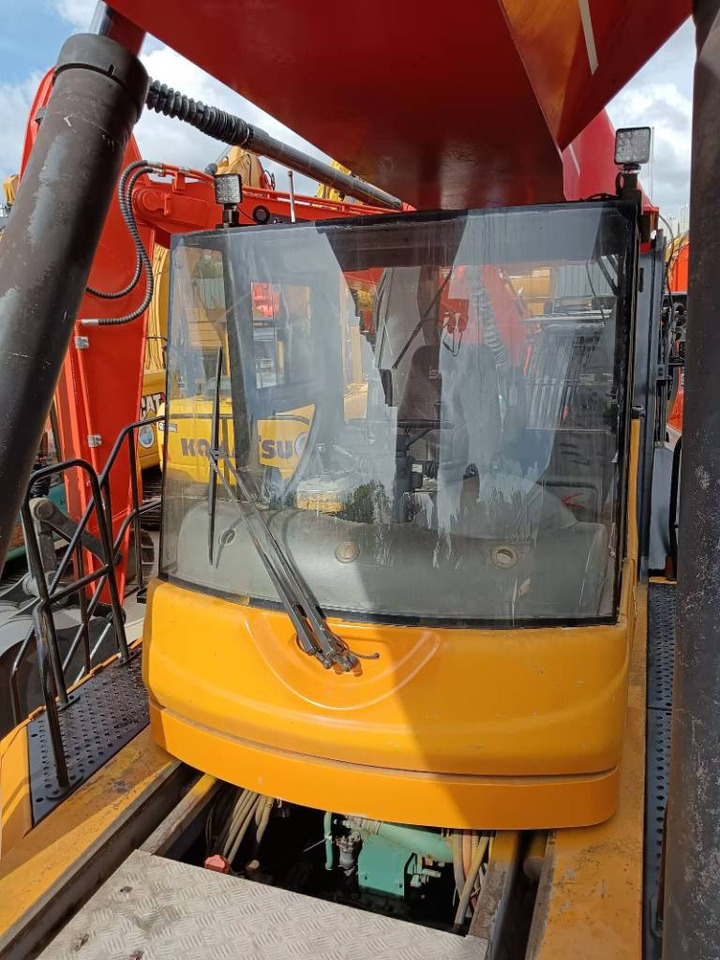 Sany SRSC 45 C30 - Reach stacker: picture 4 Sany SRSC 45 C30 - Reach stacker: picture 4