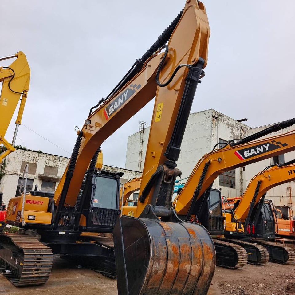 Sany SY 235 H - Crawler excavator: picture 2 Sany SY 235 H - Crawler excavator: picture 2