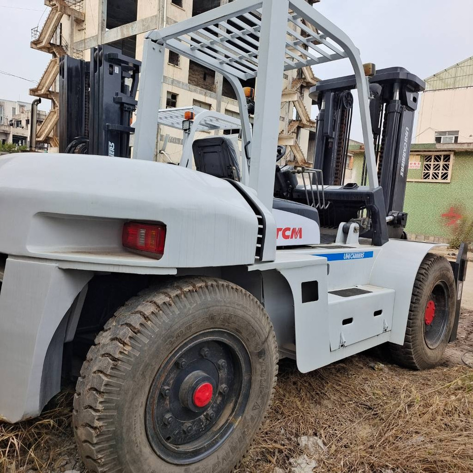 TCM FD 100 - Diesel forklift: picture 1 TCM FD 100 - Diesel forklift: picture 1