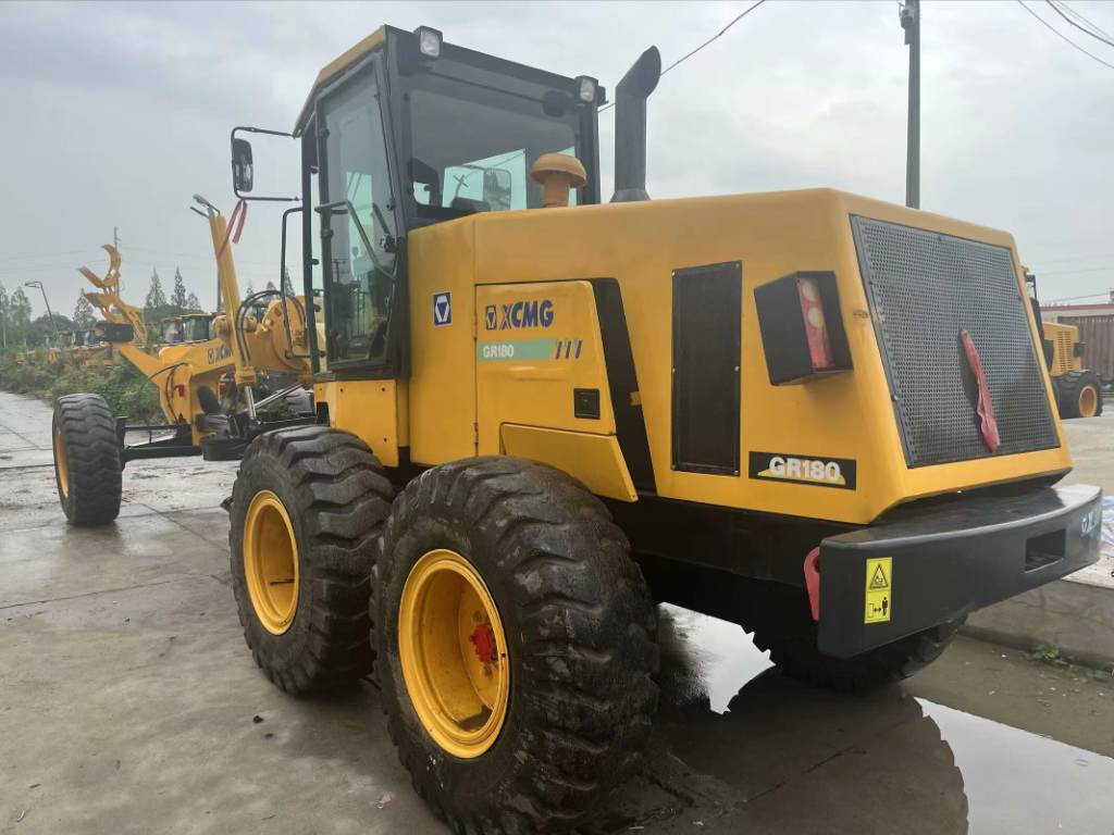 XCMG GR 180 - Grader: picture 1 XCMG GR 180 - Grader: picture 1