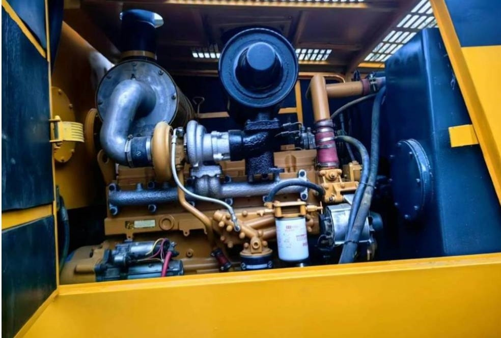 XCMG GR 2153 - Grader: picture 2 XCMG GR 2153 - Grader: picture 2