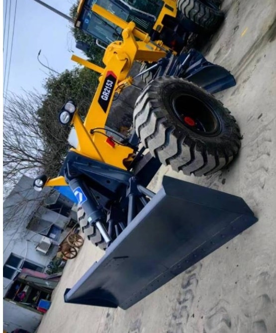 XCMG GR2153 - Grader: picture 5 XCMG GR2153 - Grader: picture 5