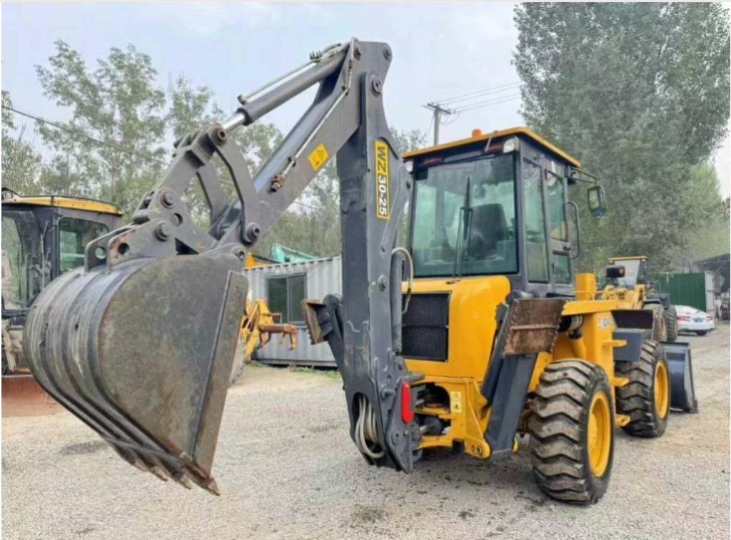 XCMG WZ 30-25, biggest supplier - Backhoe loader: picture 3 XCMG WZ 30-25, biggest supplier - Backhoe loader: picture 3