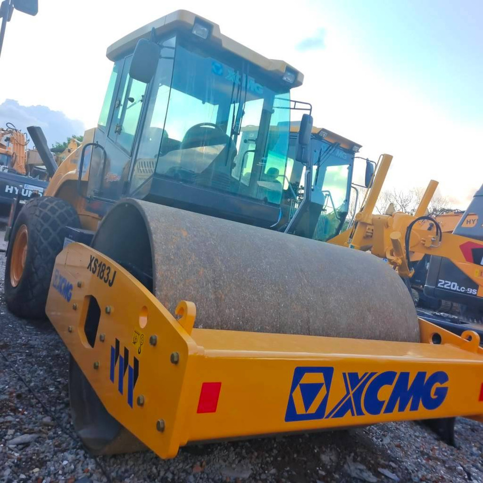 XCMG XS 183 J - Compactor: picture 3 XCMG XS 183 J - Compactor: picture 3