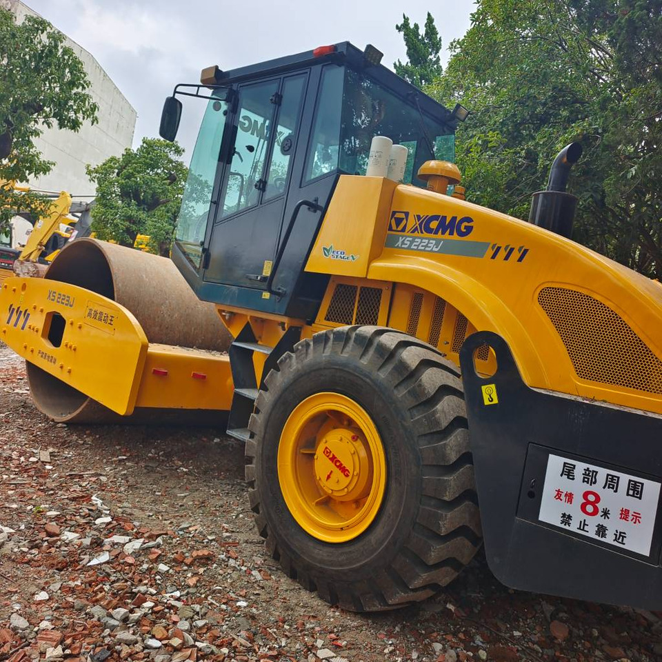 XCMG XS 223 J - Compactor: picture 1 XCMG XS 223 J - Compactor: picture 1