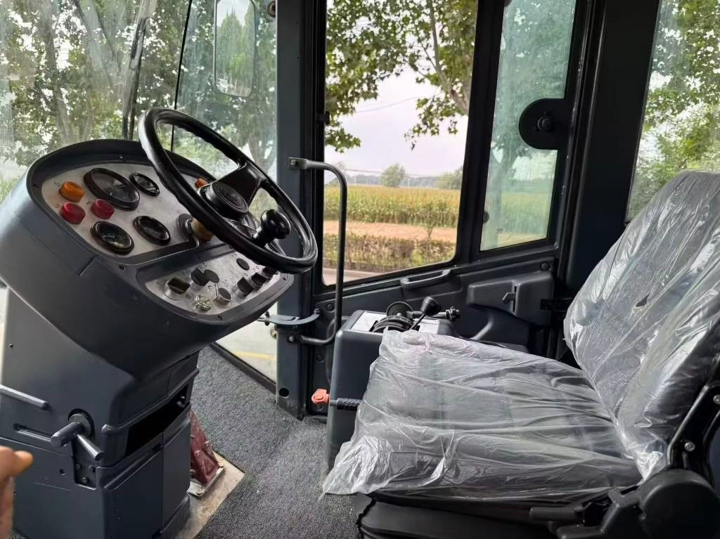 XCMG XS 223 J - Compactor: picture 4 XCMG XS 223 J - Compactor: picture 4