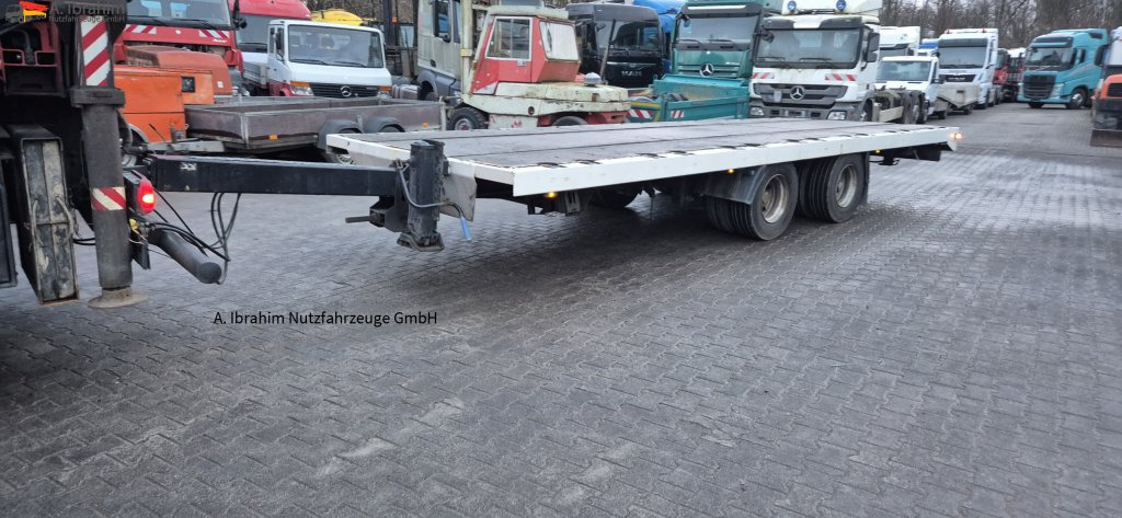 Carnehl CA Plattform Tandem Plateau 7.30 m - Dropside/ Flatbed trailer: picture 1 Carnehl CA Plattform Tandem Plateau 7.30 m - Dropside/ Flatbed trailer: picture 1