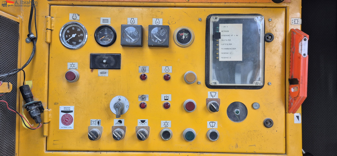 Hausherr HBM 80-1 Videos von Funktion vorhanden - Construction machinery: picture 3 Hausherr HBM 80-1 Videos von Funktion vorhanden - Construction machinery: picture 3