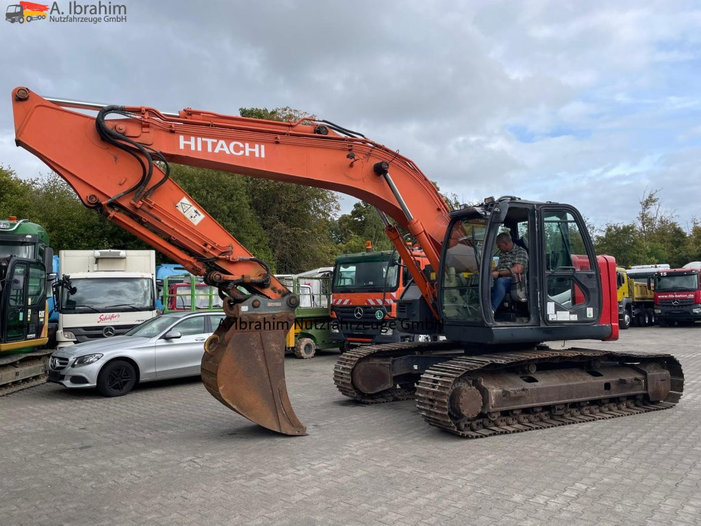 Hitachi ZX 225 USLC-3 | Oil Quick | Schnellwechsler | Klima - Crawler excavator: picture 1 Hitachi ZX 225 USLC-3 | Oil Quick | Schnellwechsler | Klima - Crawler excavator: picture 1