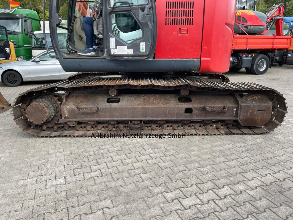 Hitachi ZX 225 USLC-3 | Oil Quick | Schnellwechsler | Klima - Crawler excavator: picture 2 Hitachi ZX 225 USLC-3 | Oil Quick | Schnellwechsler | Klima - Crawler excavator: picture 2