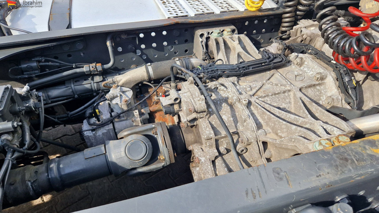 Mercedes-Benz 1842 sehr sauber, deutsches Fahrzeug Retarder, Klima - Tractor unit: picture 5 Mercedes-Benz 1842 sehr sauber, deutsches Fahrzeug Retarder, Klima - Tractor unit: picture 5