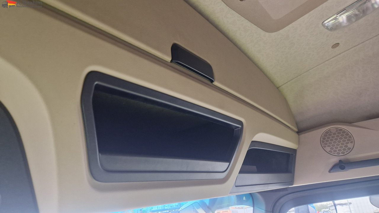 Mercedes-Benz DB 1843 Retarder Kipphydraulik Actros, sehr sauber, Alufelgen - Tractor unit: picture 2 Mercedes-Benz DB 1843 Retarder Kipphydraulik Actros, sehr sauber, Alufelgen - Tractor unit: picture 2