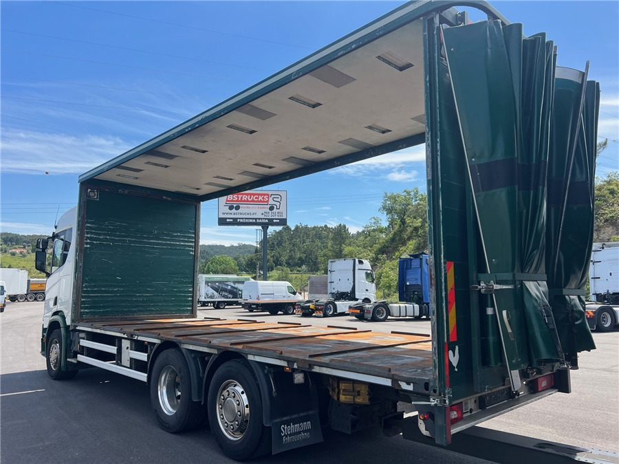 Scania R500 - Curtainsider truck: picture 5 Scania R500 - Curtainsider truck: picture 5