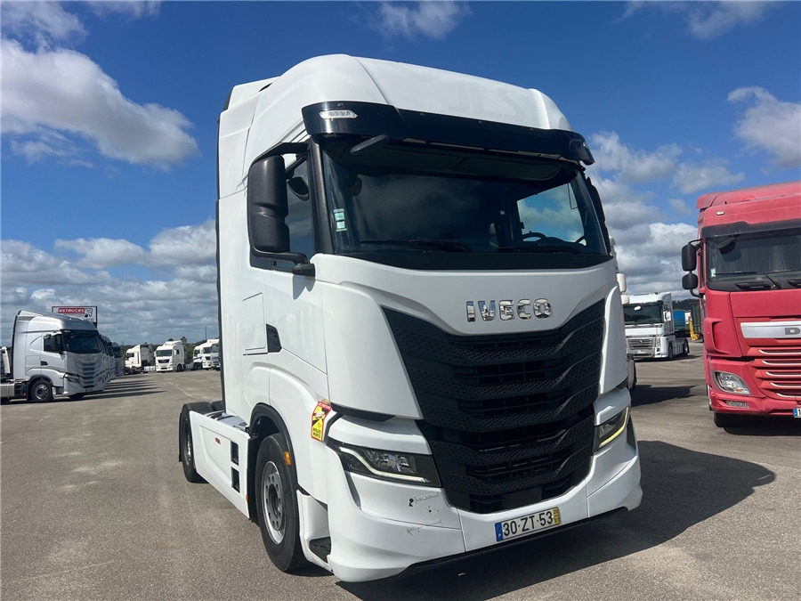 Iveco S-WAY 460 - Tractor unit: picture 3 Iveco S-WAY 460 - Tractor unit: picture 3