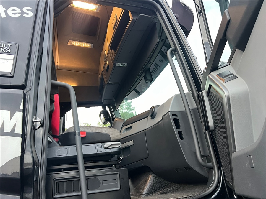 Leasing of Renault T 520 HIGHCAB Renault T 520 HIGHCAB: picture 10